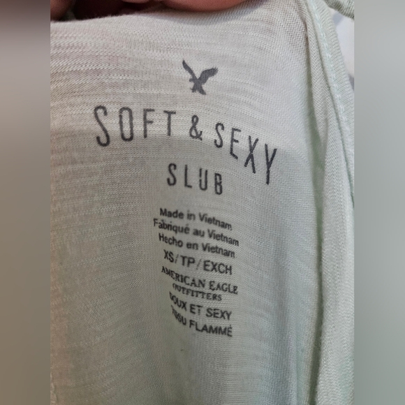 AE soft and sexy tank size XS - Picture 2 of 4